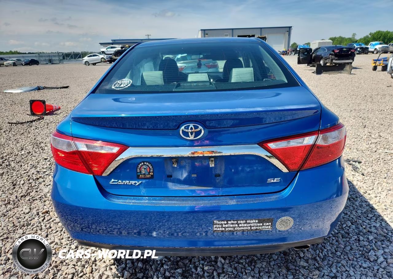 2017 Toyota Camry Se VIN:4T1BF1FK2HU652639 - 6