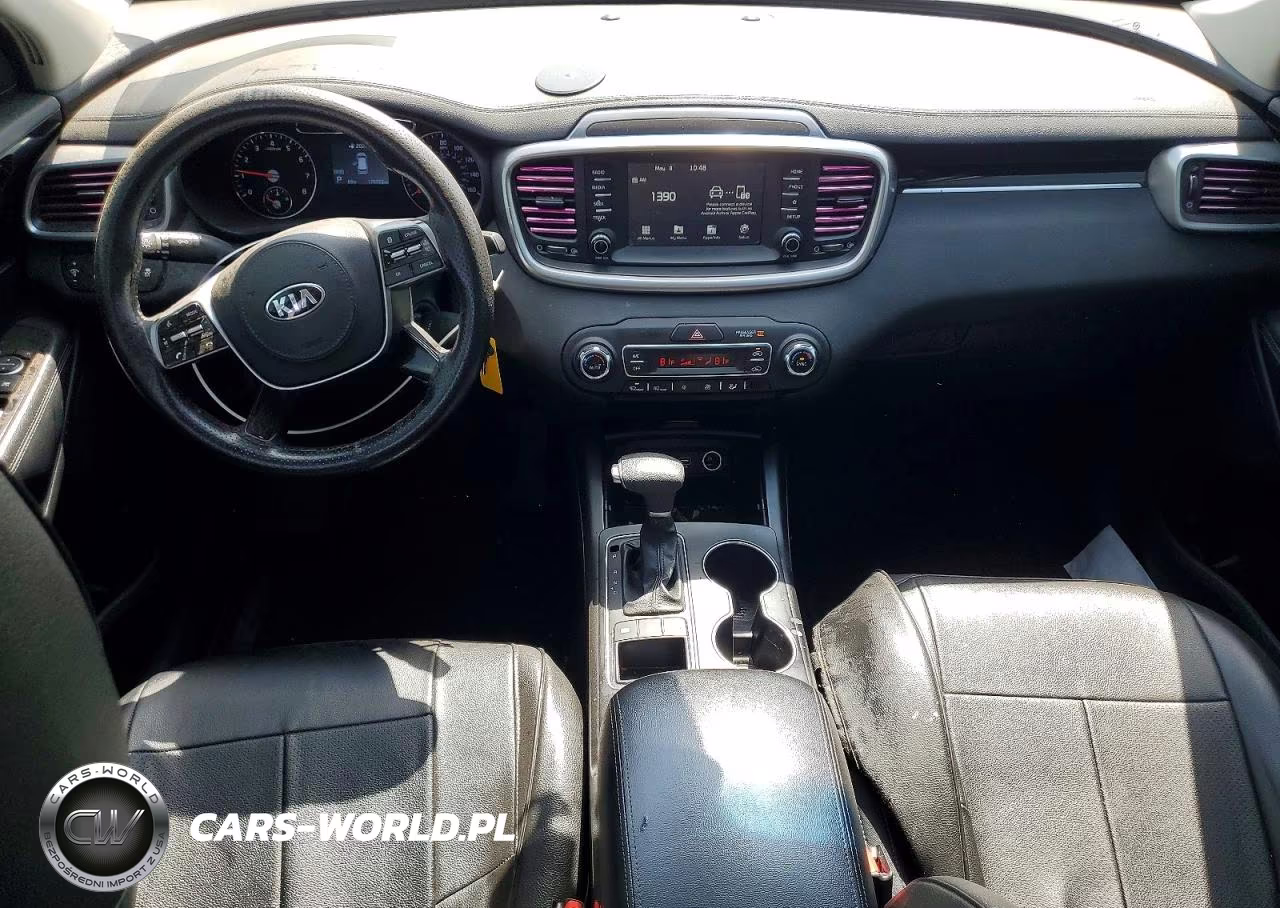2019 Kia Sorento Lx V6 VIN:5XYPGDA51KG572316 - 8