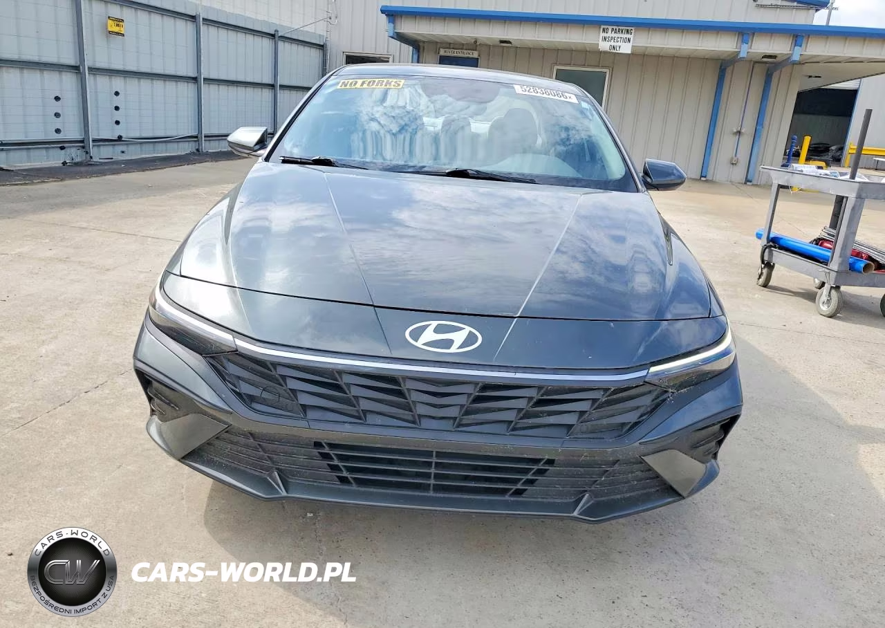2024 Hyundai Elantra VIN:KMHLM4DG7RU717819 - 5