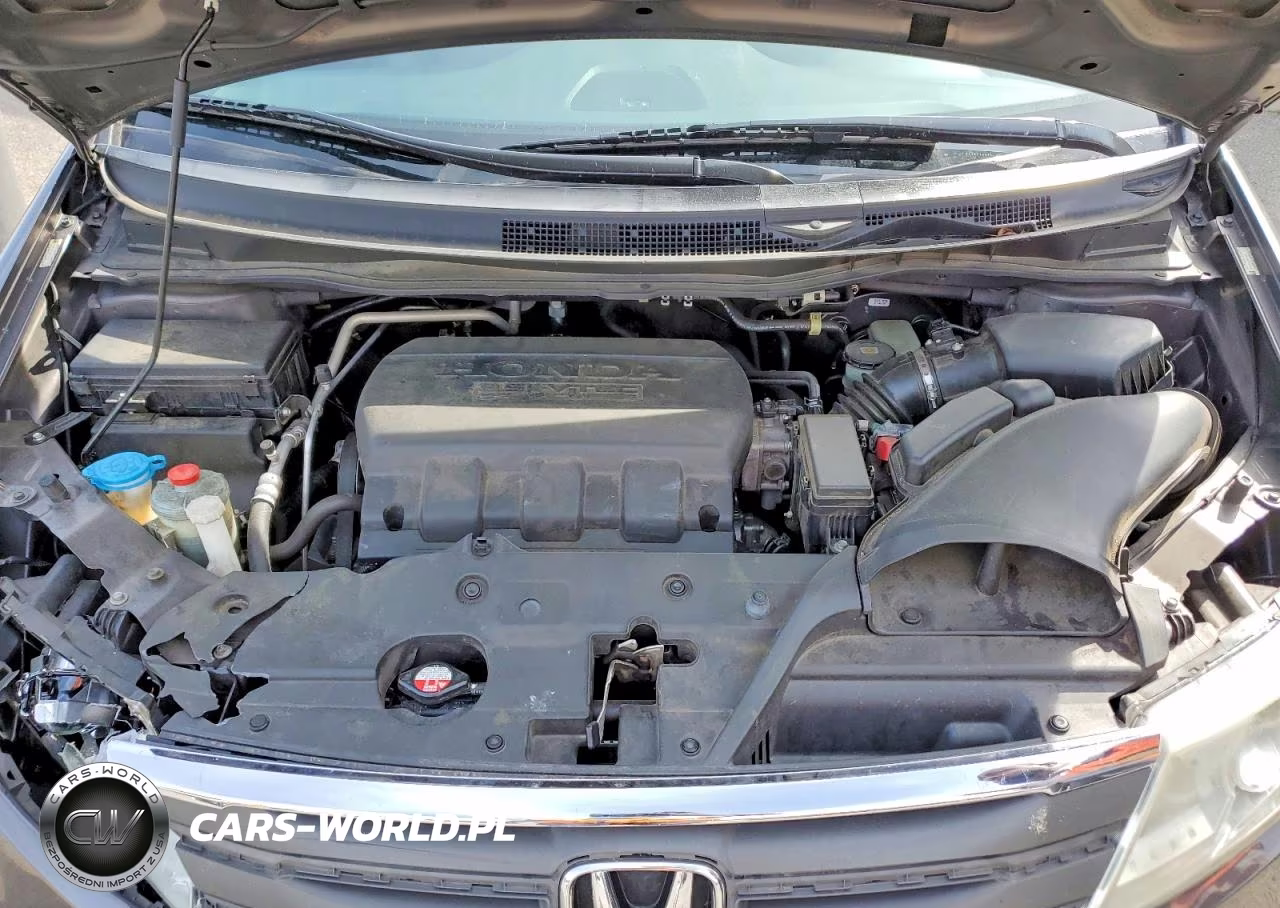 2013 Honda Odyssey Touring VIN:5FNRL5H90DB033067 - 12