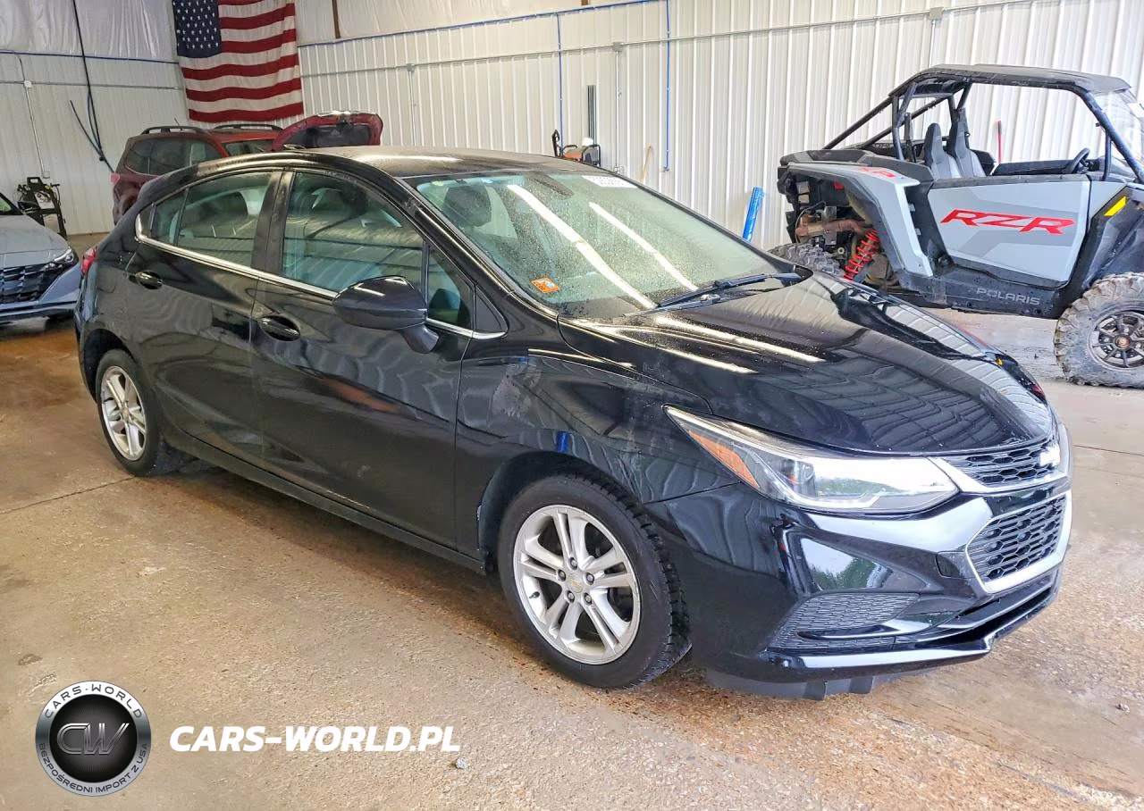 2018 Chevrolet Cruze Lt VIN:3G1BE6SM7JS649987 - 4