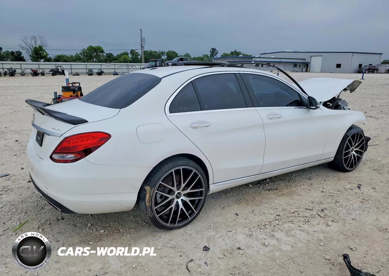 2018 Mercedes-Benz C 300 4Matic VIN:55SWF4KB0JU248197 - 3