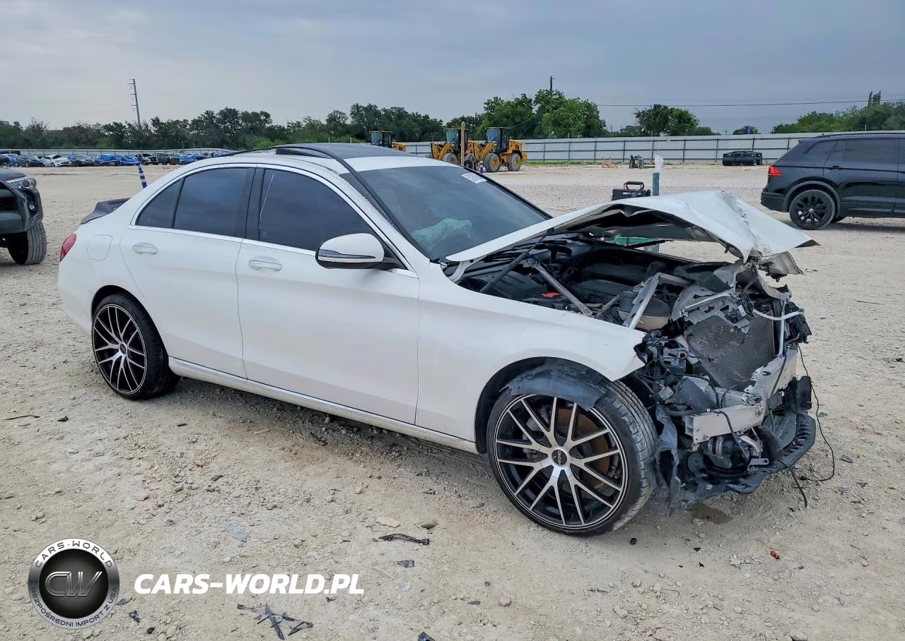 2018 Mercedes-Benz C 300 4Matic VIN:55SWF4KB0JU248197 - 4