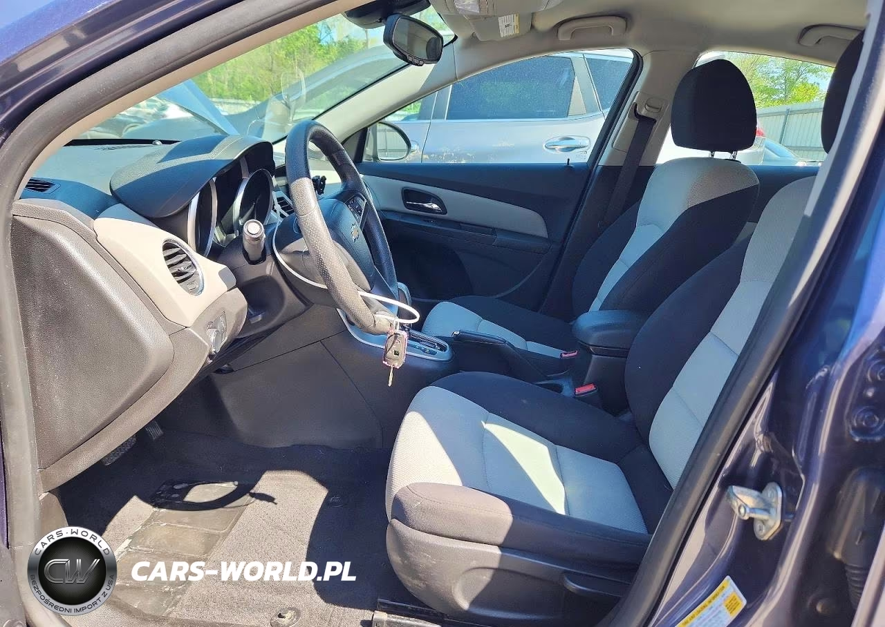 2014 Chevrolet Cruze Ls VIN:1G1PA5SG7E7154425 - 7