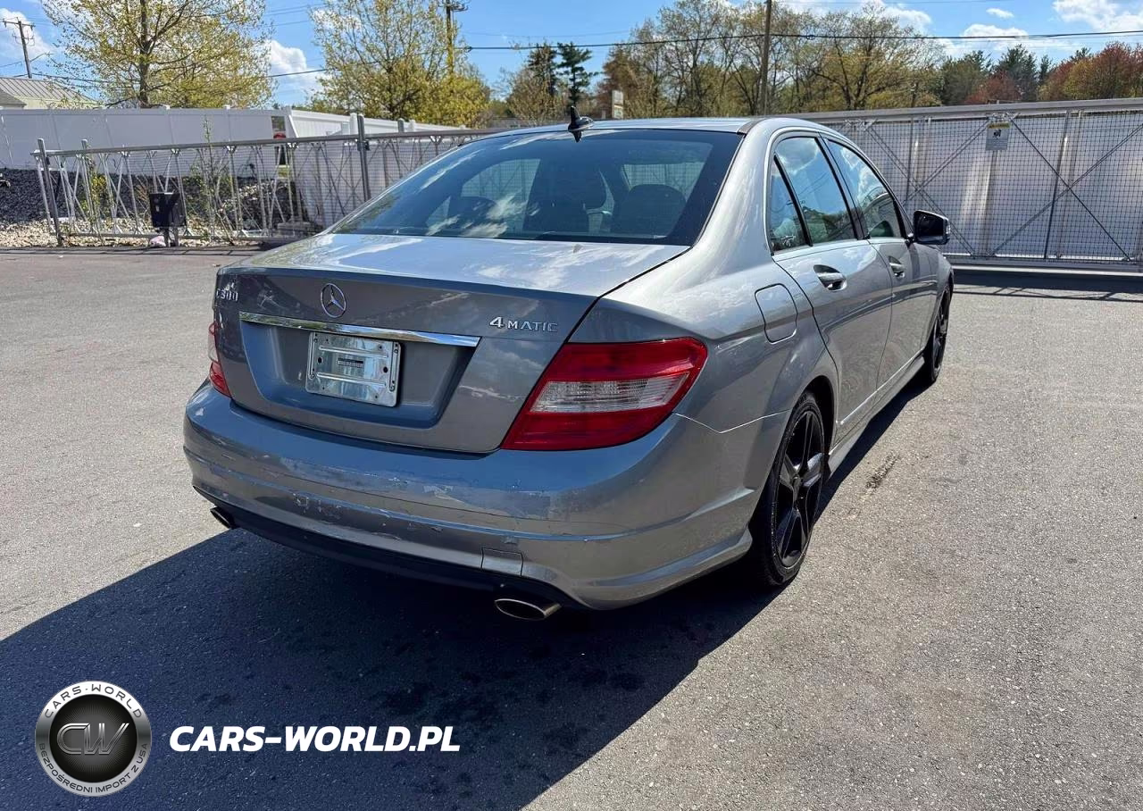 2010 Mercedes-Benz C 300 4Matic VIN:WDDGF8BB7AF451845 - 3