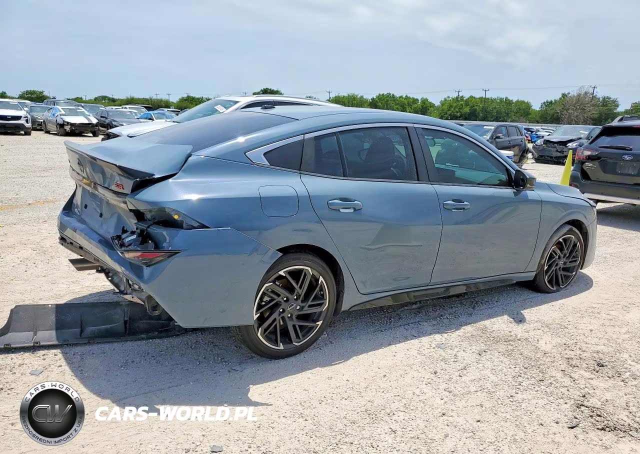 2026 Nissan Sentra Sr VIN:3N1AB9DV0TY244415 - 3
