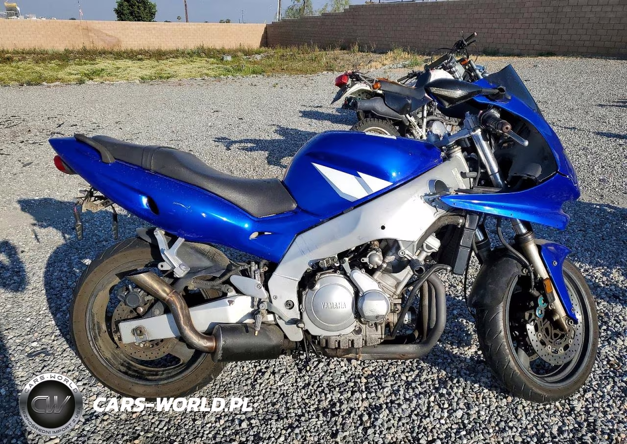 2004 Yamaha Yzf600 R – zdjęcie 1 z 8