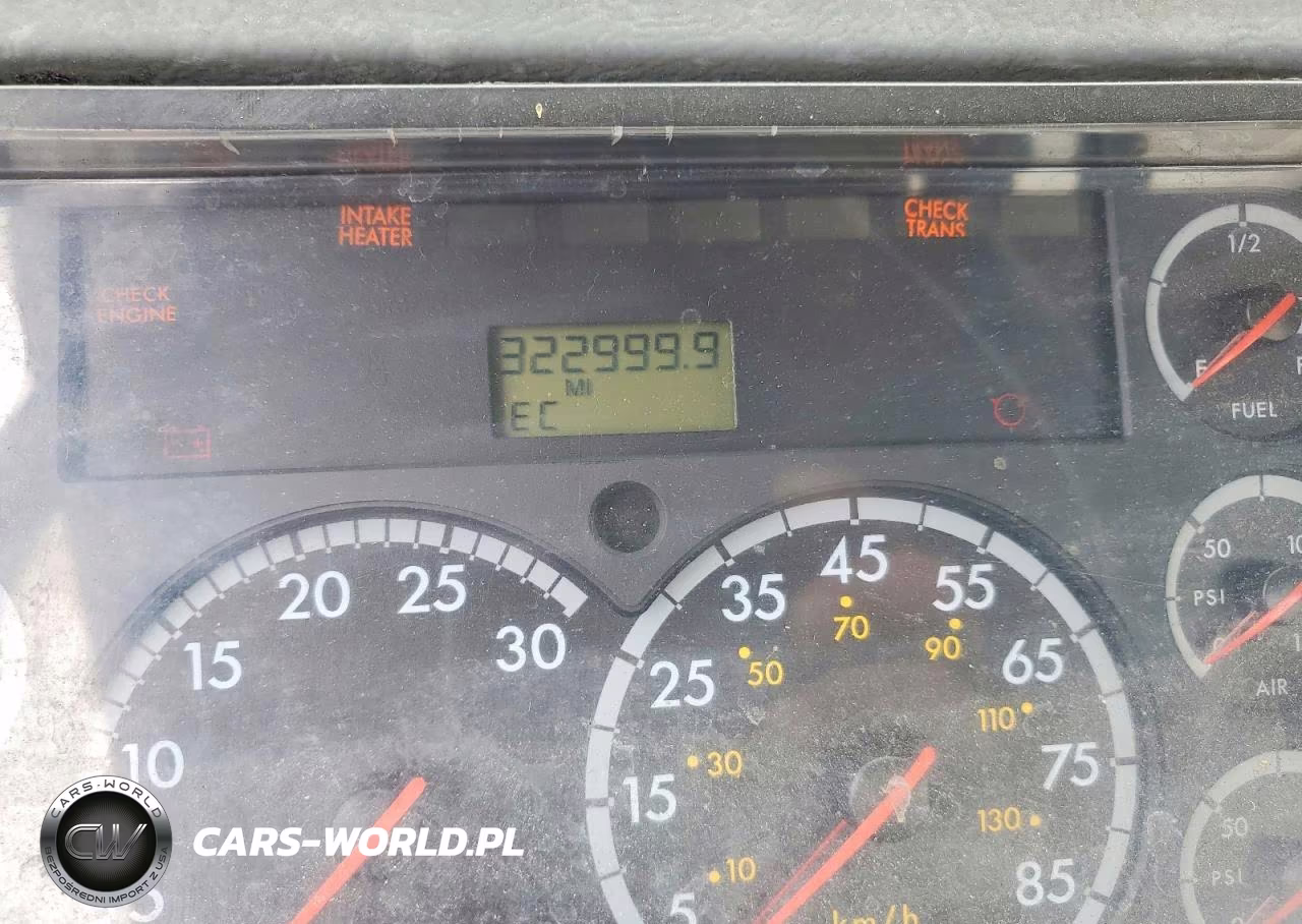 2004 Freightliner Medium Con - Truck Cab And Chassis VIN:1FUBBUDC44HM87511 - 8
