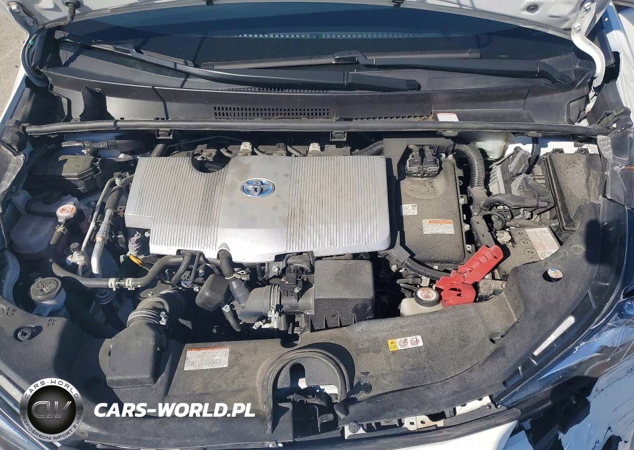 2021 Toyota Prius Le VIN:JTDKAMFU3M3150177 - 11