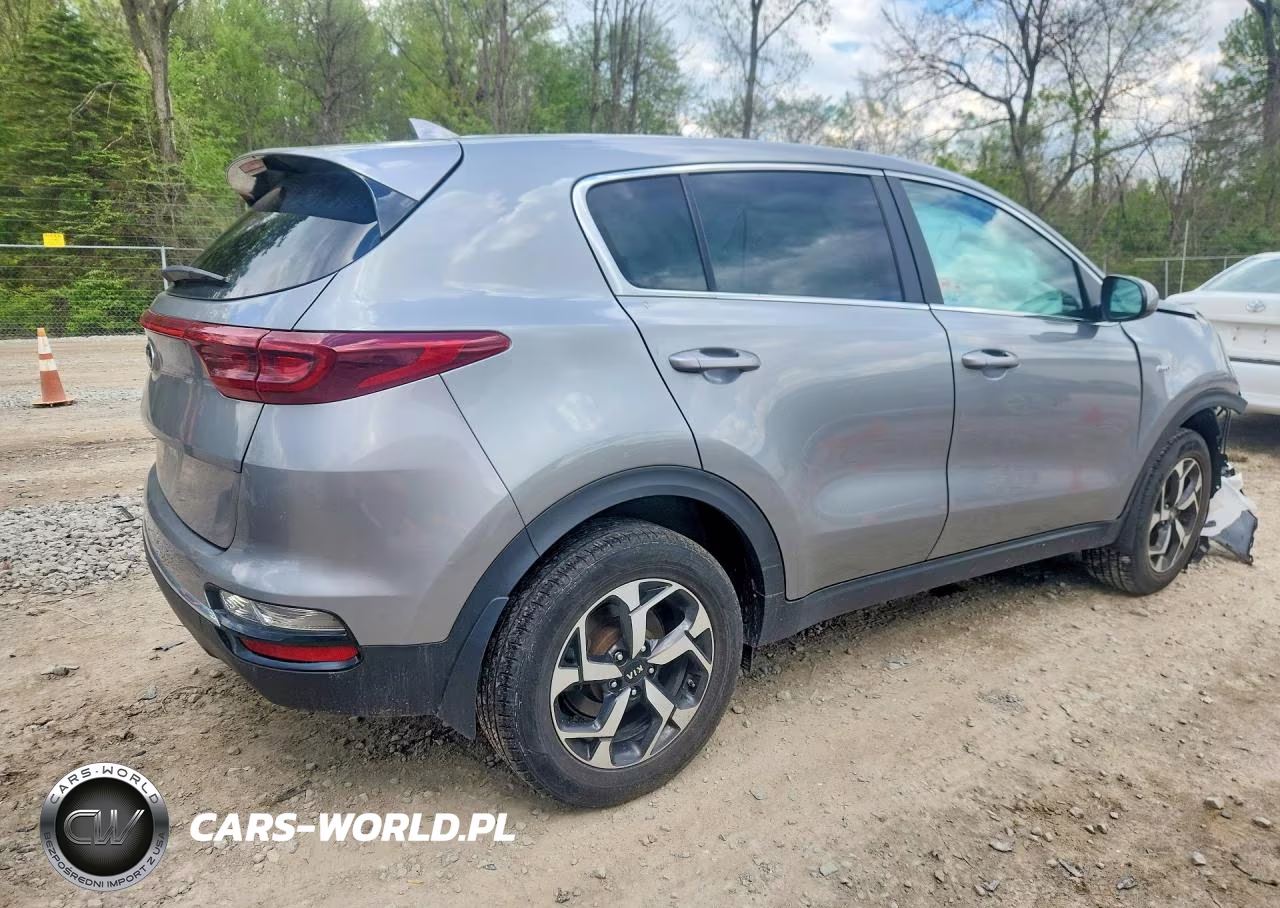 2022 Kia Sportage Lx VIN:KNDPMCACXN7000003 - 3