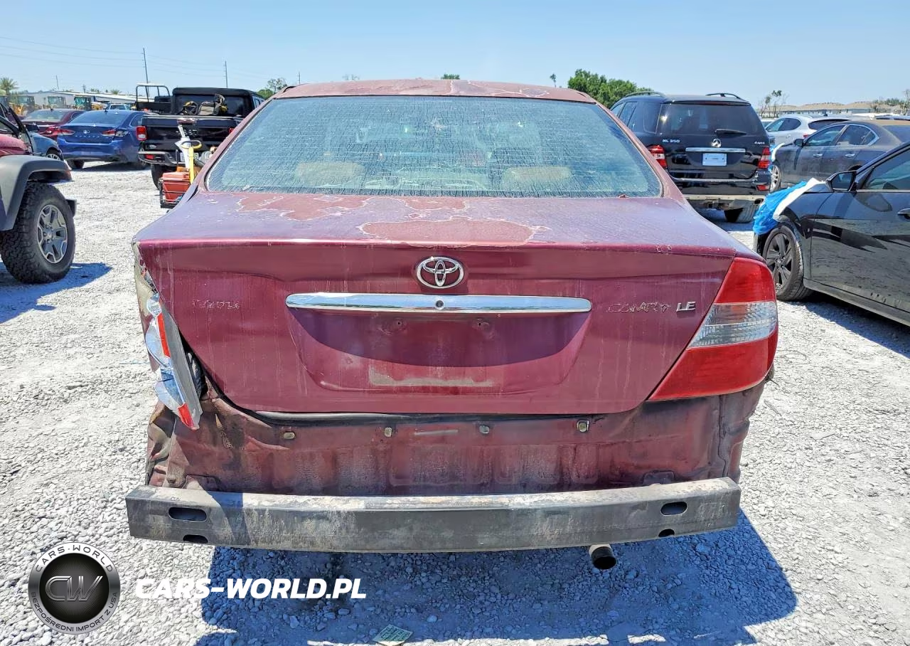 2002 Toyota Camry Le VIN:4T1BE32K82U026038 - 6