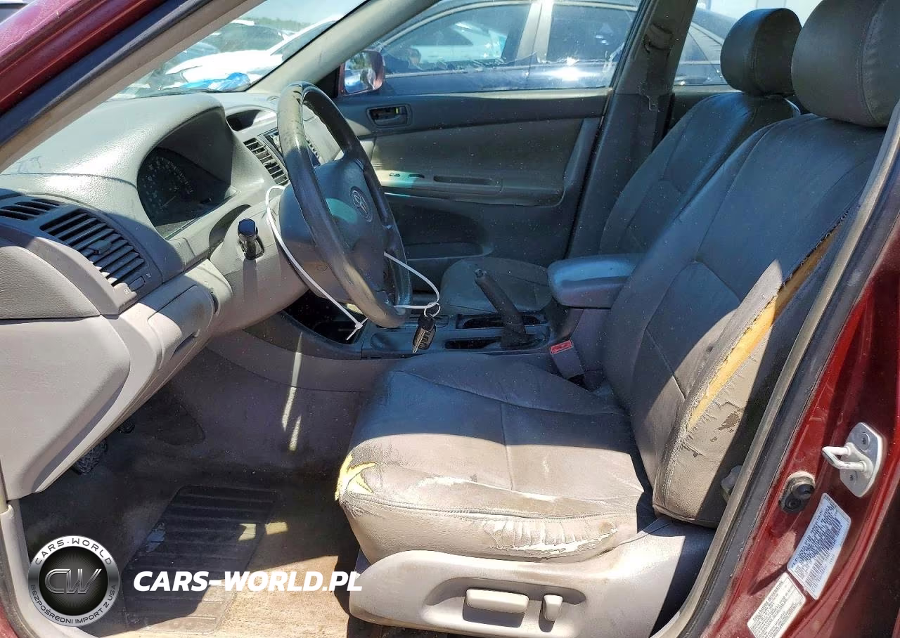 2002 Toyota Camry Le VIN:4T1BE32K82U026038 - 7