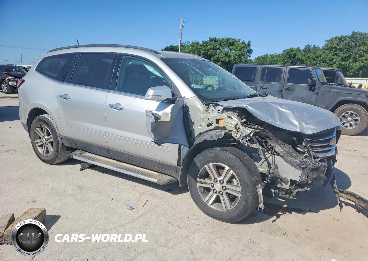 2017 Chevrolet Traverse Lt VIN:1GNKRGKD1HJ102993 - 4