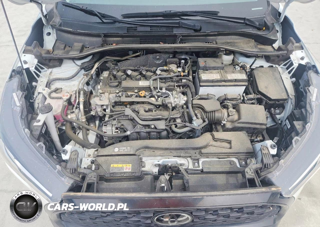 2024 Toyota Corolla Cross L VIN:7MUAAAAG4RV108446 - 12