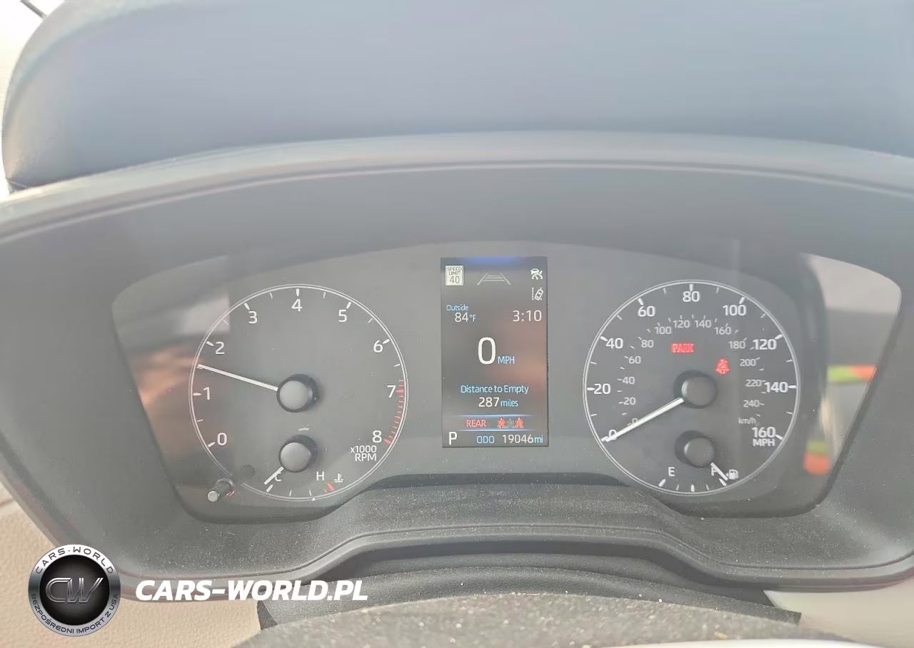 2024 Toyota Corolla Cross L VIN:7MUAAAAG4RV108446 - 9
