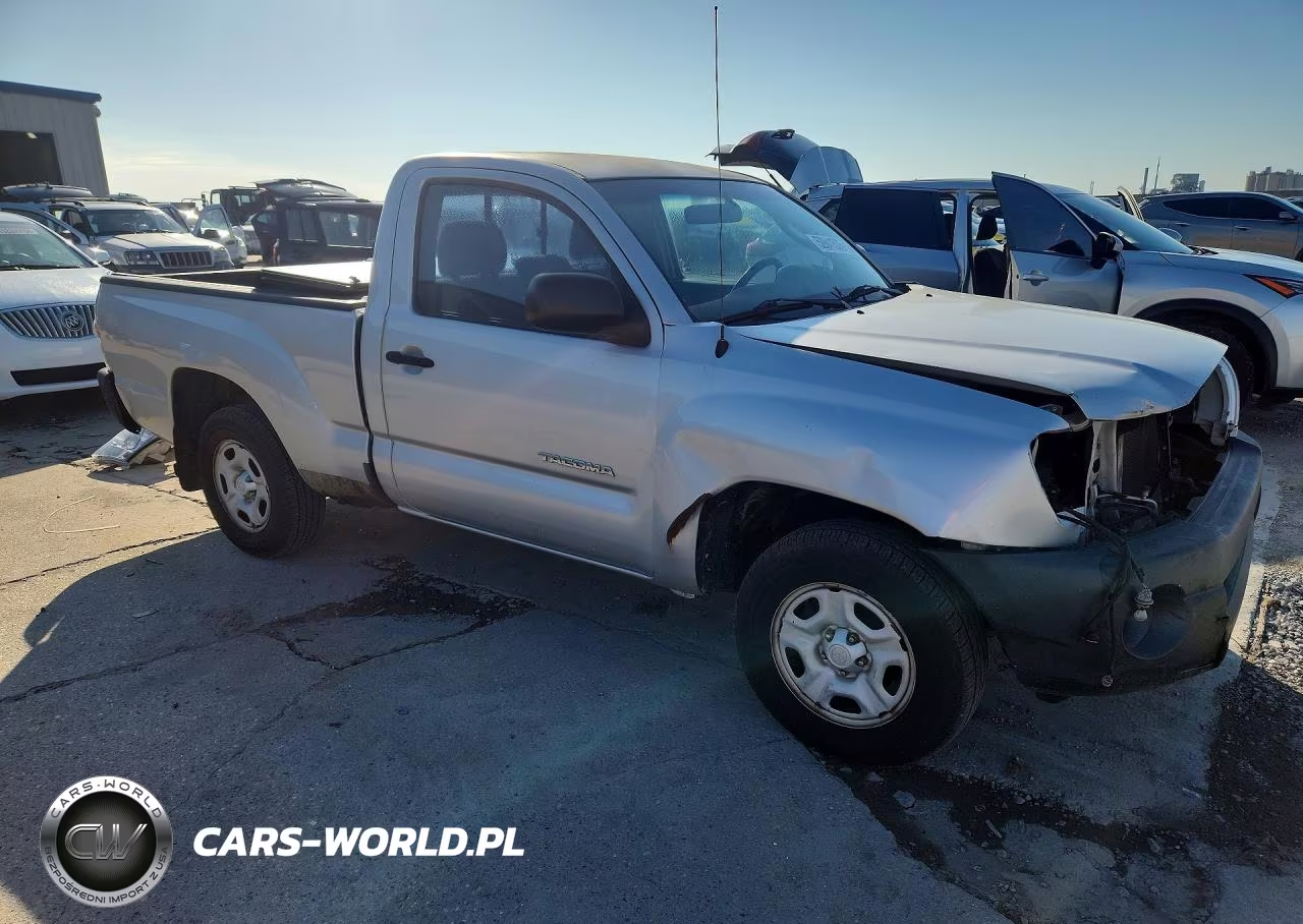 2010 Toyota Tacoma Base VIN:5TENX4CN2AZ724340 - 4