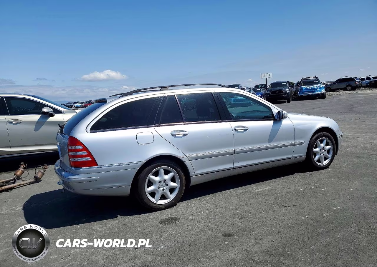 2003 Mercedes-Benz C 240 Sportwagon VIN:WDBRH61J53F390703 - 3