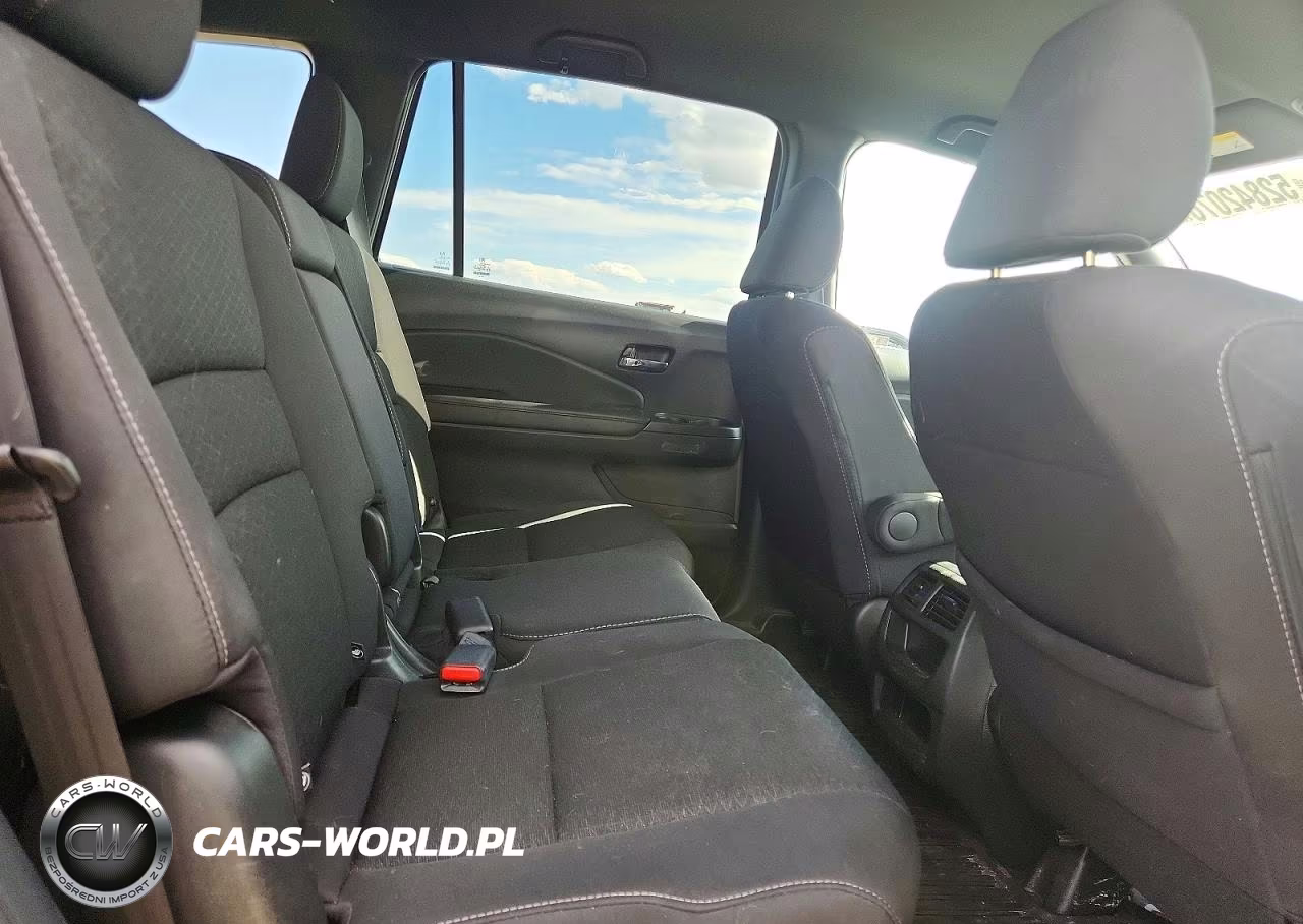 2021 Honda Passport Sport VIN:5FNYF8H21MB012512 - 11