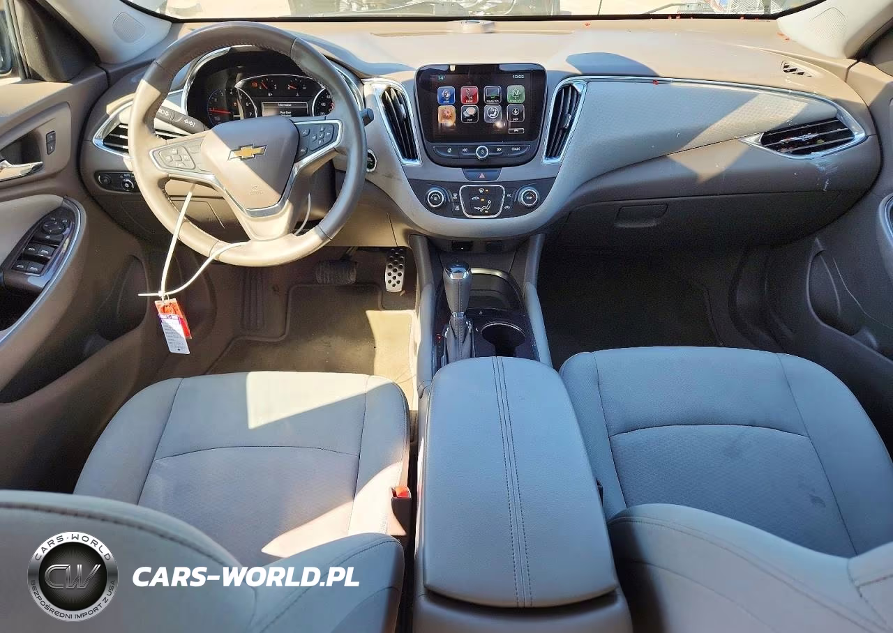 2017 Chevrolet Malibu Lt VIN:1G1ZE5ST5HF177142 - 8