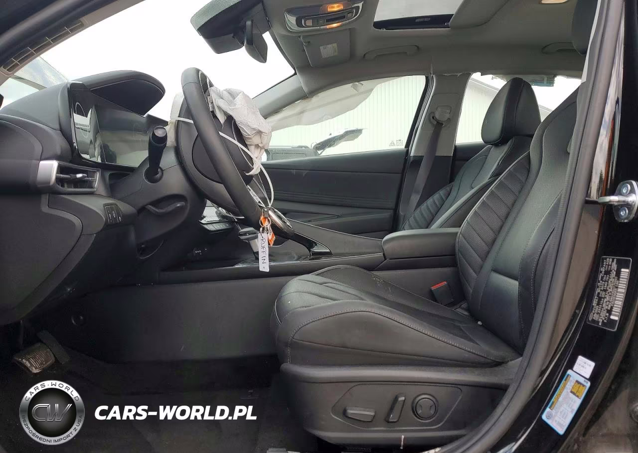 2025 Hyundai Elantra Limited VIN:KMHLN4DJ9SU175931 - 7