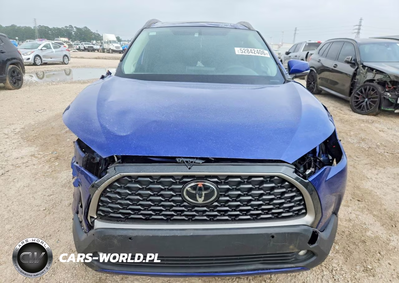 2023 Toyota Corolla Cross Xle VIN:7MUDAAAG3PV052994 - 5