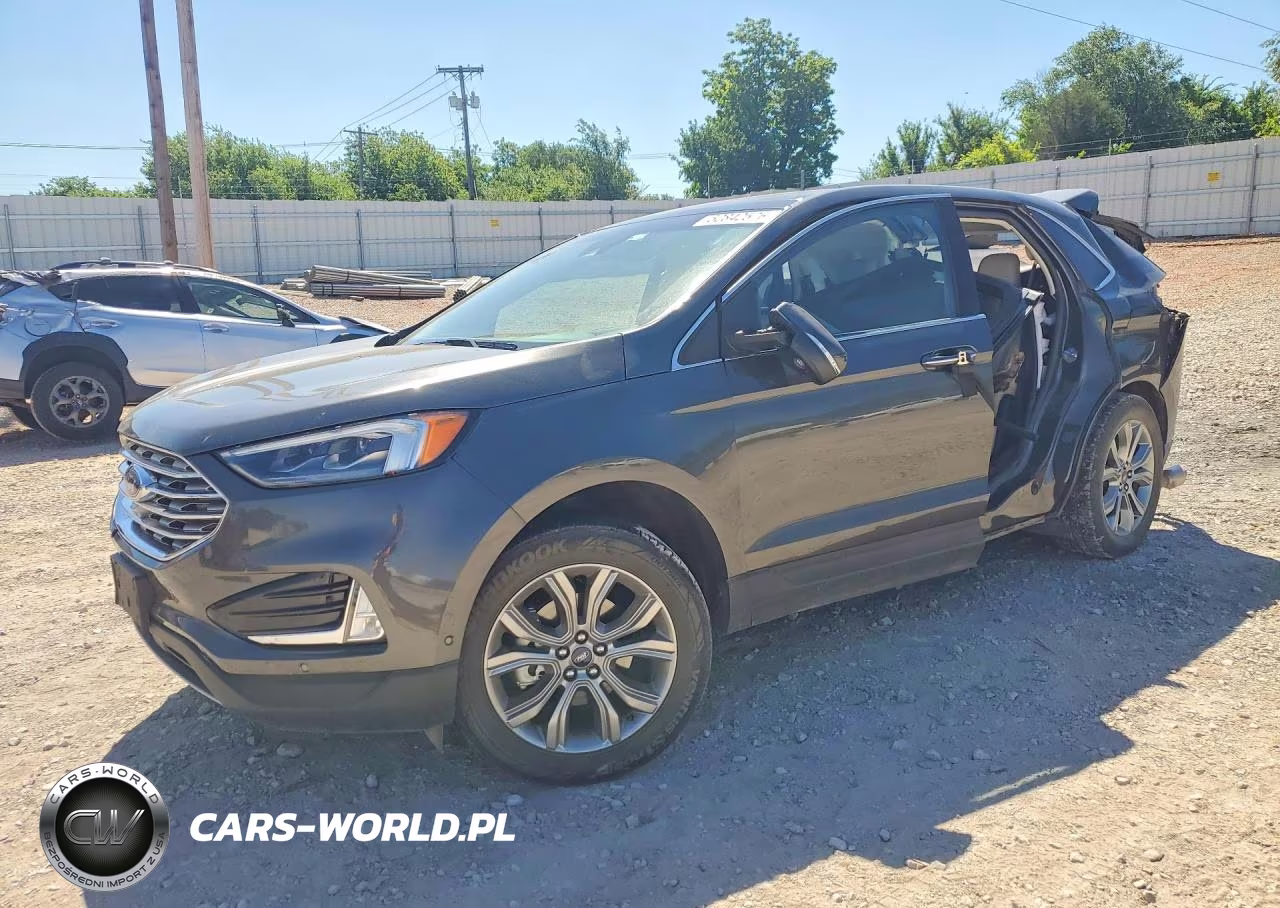 2019 Ford Edge Titanium