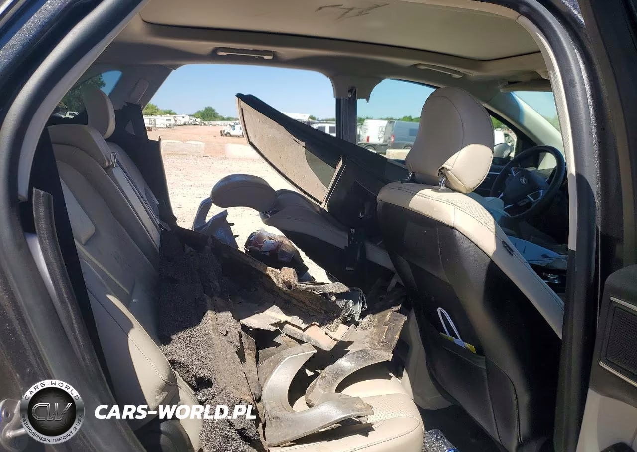 2019 Ford Edge Titanium VIN:2FMPK3K95KBC62244 - 11
