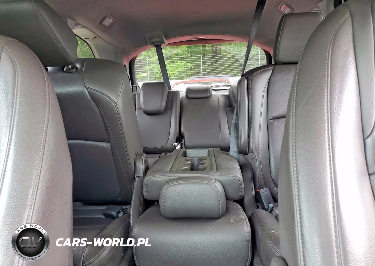 2019 Honda Odyssey Touring VIN:5FNRL6H82KB091482 - 10