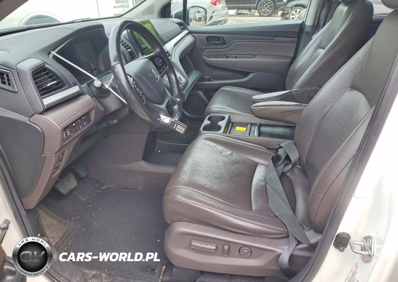 2019 Honda Odyssey Touring VIN:5FNRL6H82KB091482 - 7