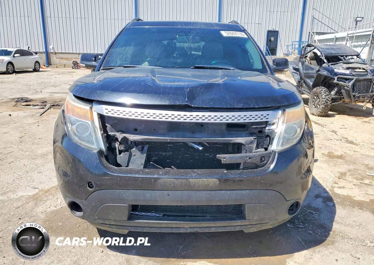 2014 Ford Explorer Xlt VIN:1FM5K8D8XEGB83156 - 5