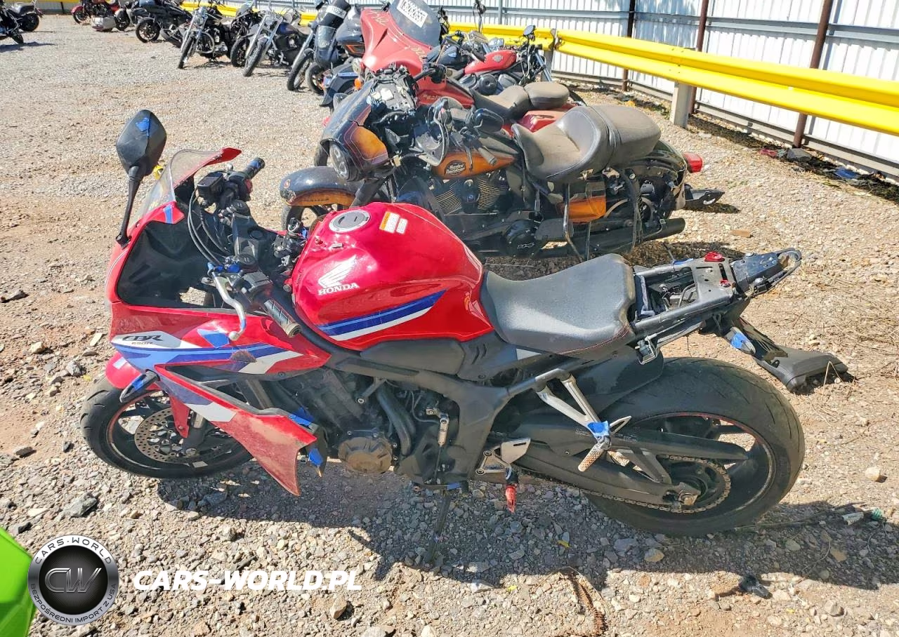 2024 Honda Cbr650 R VIN:MLHRH1555R5000891 - 3