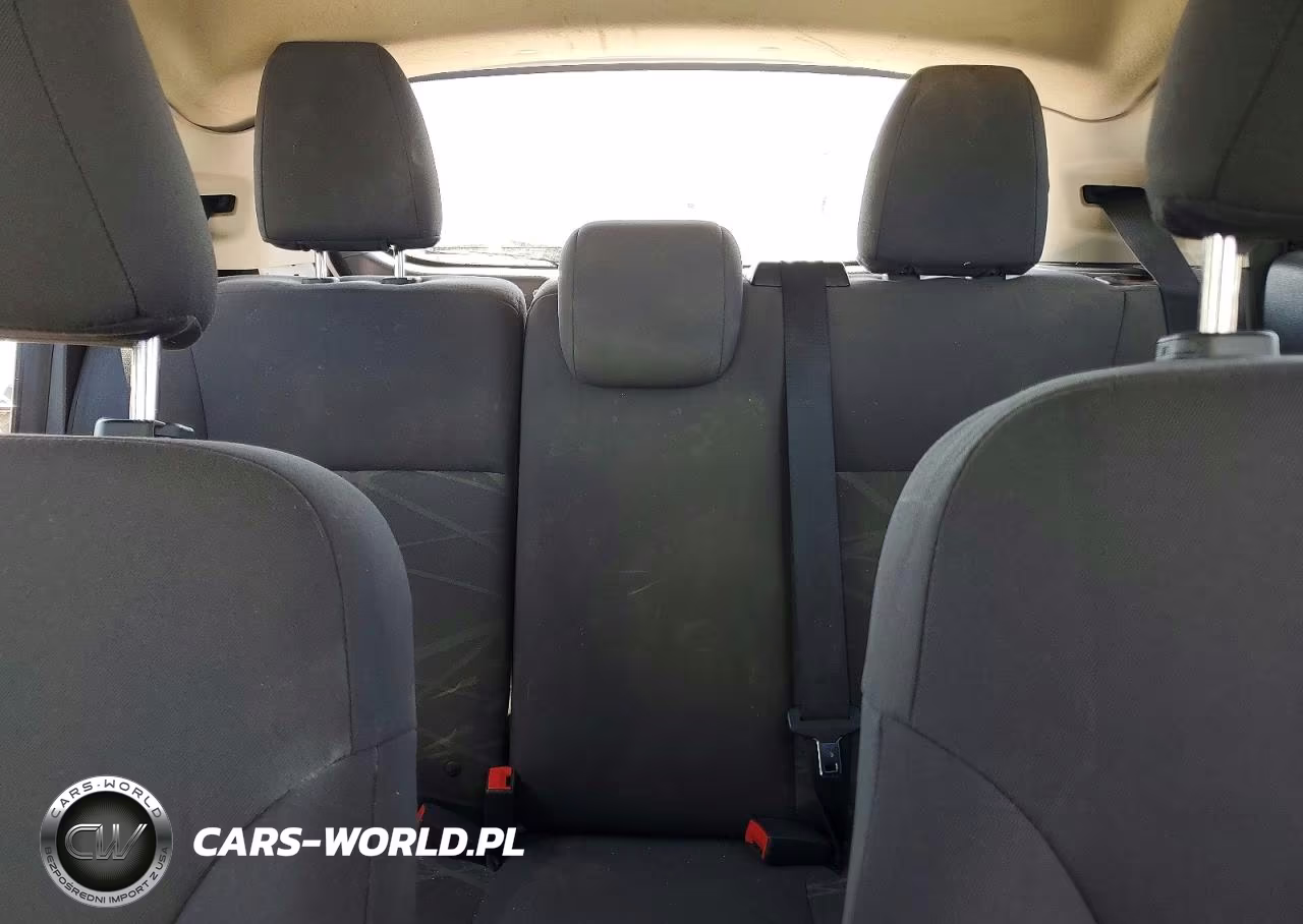 2014 Ford Fiesta S VIN:3FADP4TJ3EM132351 - 10