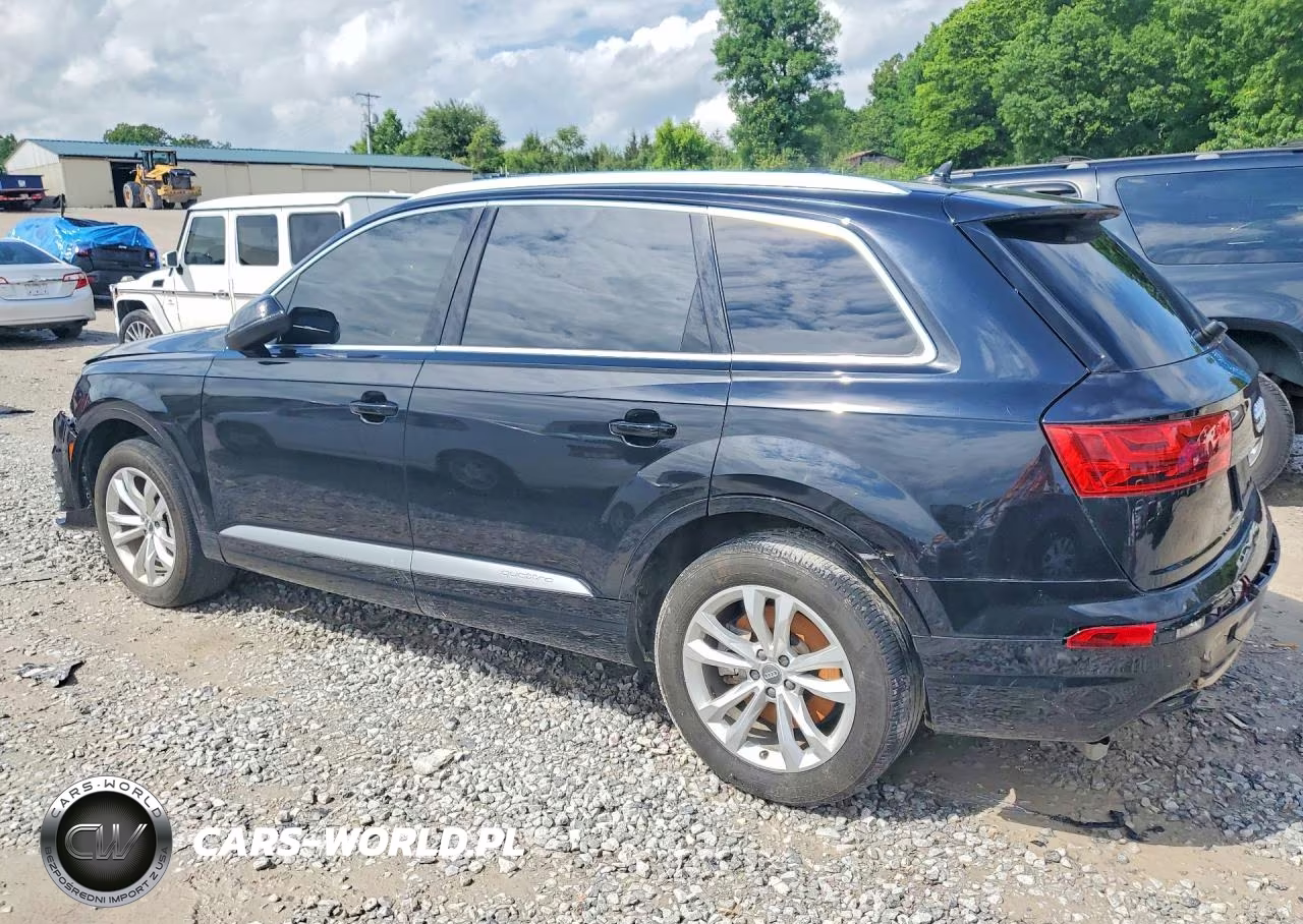 2018 Audi Q7 Premium VIN:WA1AAAF75JD007686 - 2