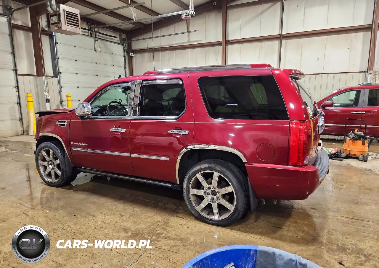 2008 Cadillac Escalade Luxury VIN:1GYFK63808R109472 - 2