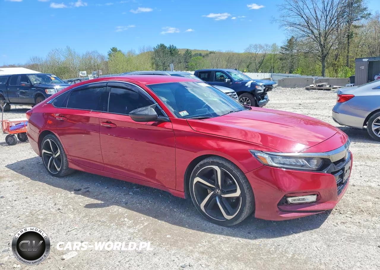 2018 Honda Accord Sport VIN:1HGCV1F30JA236117 - 4