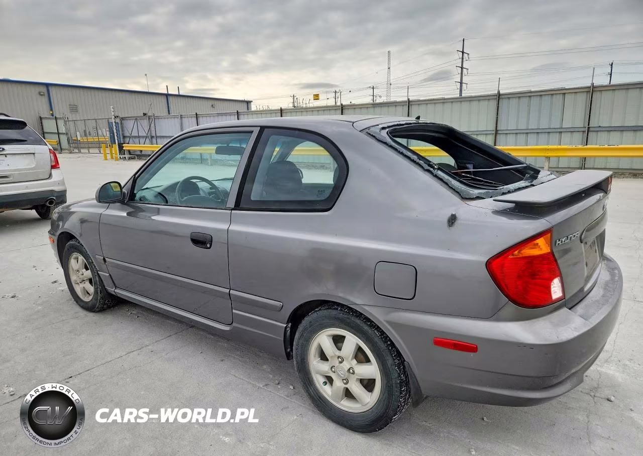 2005 Hyundai Accent Gs VIN:KMHCG35C75U322188 - 2