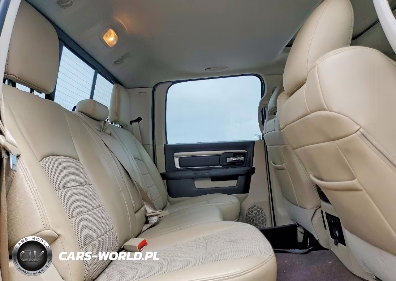 2018 Ram 1500 Slt VIN:1C6RR7LTXJS151887 - 10