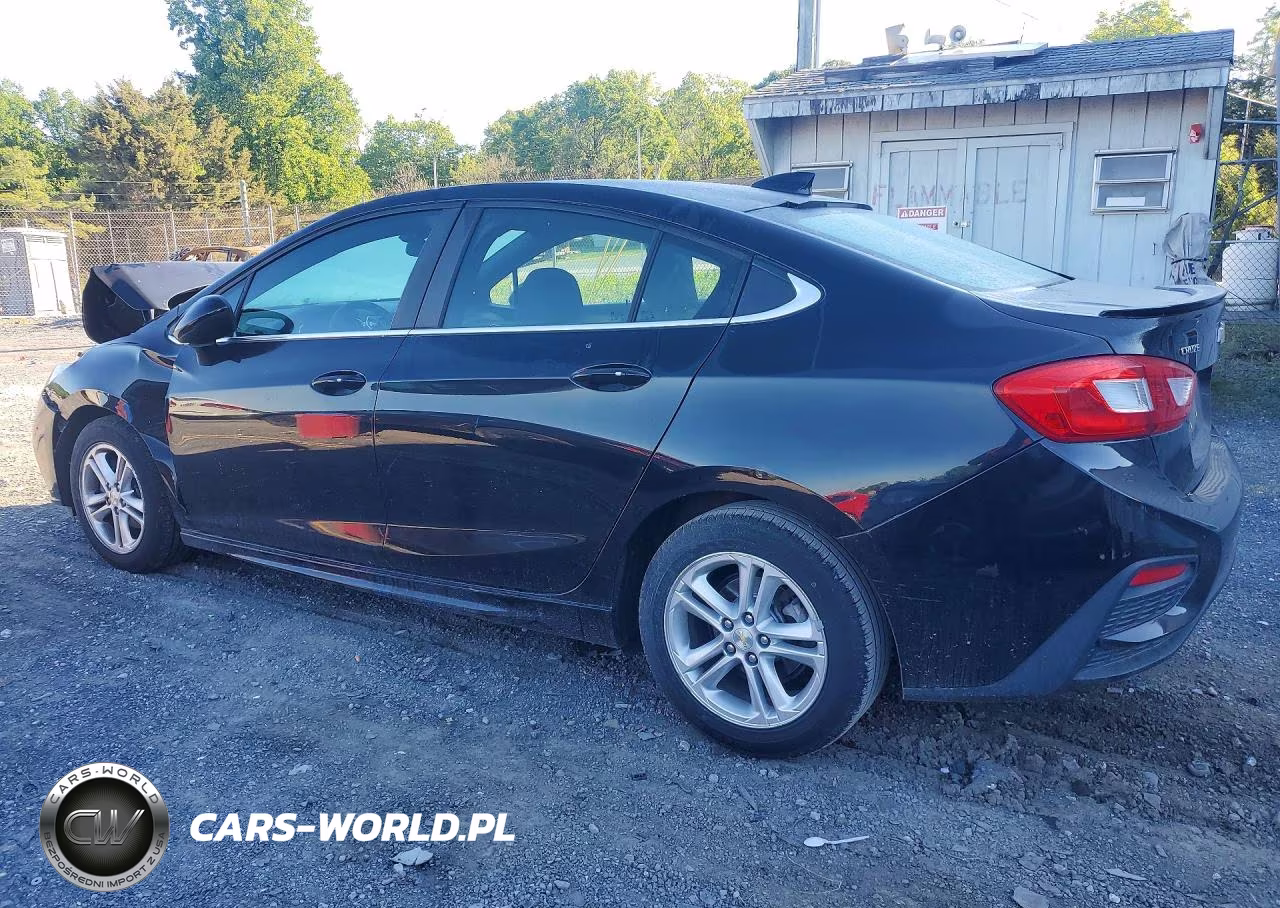2017 Chevrolet Cruze Lt VIN:1G1BE5SM4H7145612 - 2