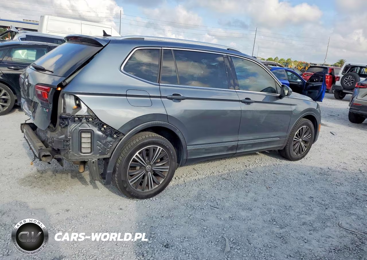 2018 Volkswagen Tiguan Se VIN:3VV3B7AX3JM185477 - 3