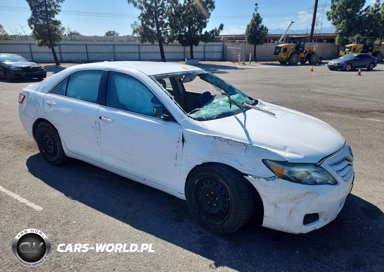 2010 Toyota Camry Le VIN:4T1BF3EK0AU548430 - 4
