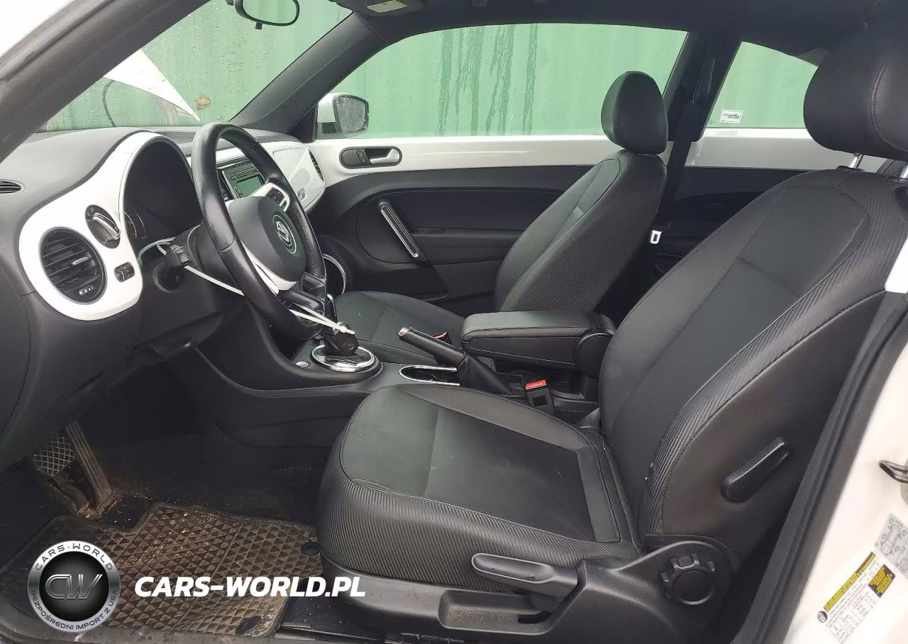 2014 Volkswagen Beetle VIN:3VWJP7AT0EM608250 - 7