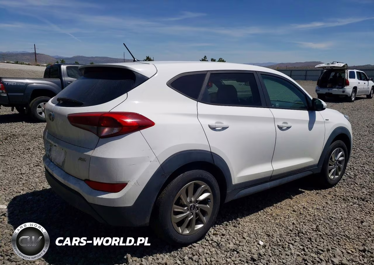 2018 Hyundai Tucson Se VIN:KM8J2CA40JU799785 - 3