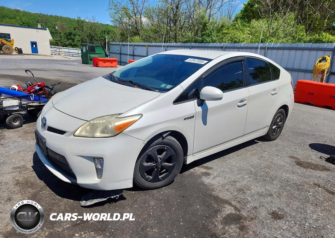 2013 Toyota Prius Two