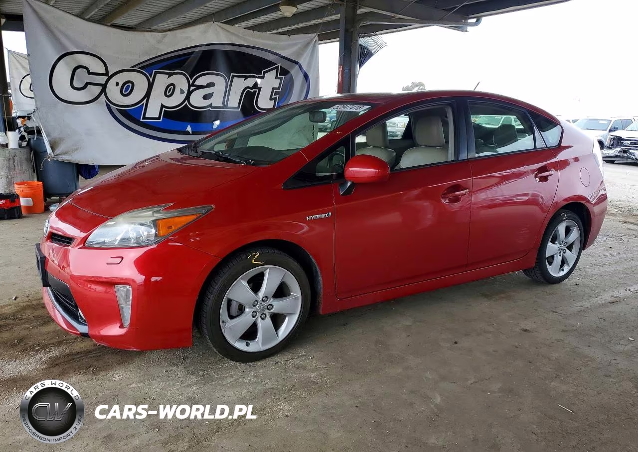 2013 Toyota Prius Five – zdjęcie 1 z 12