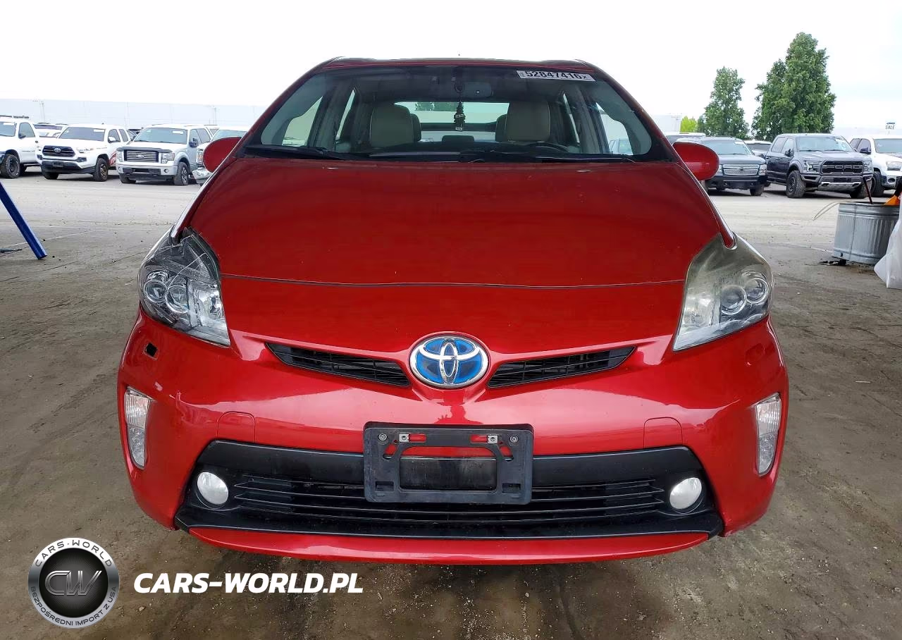 2013 Toyota Prius Five VIN:JTDKN3DU8D1733938 - 5