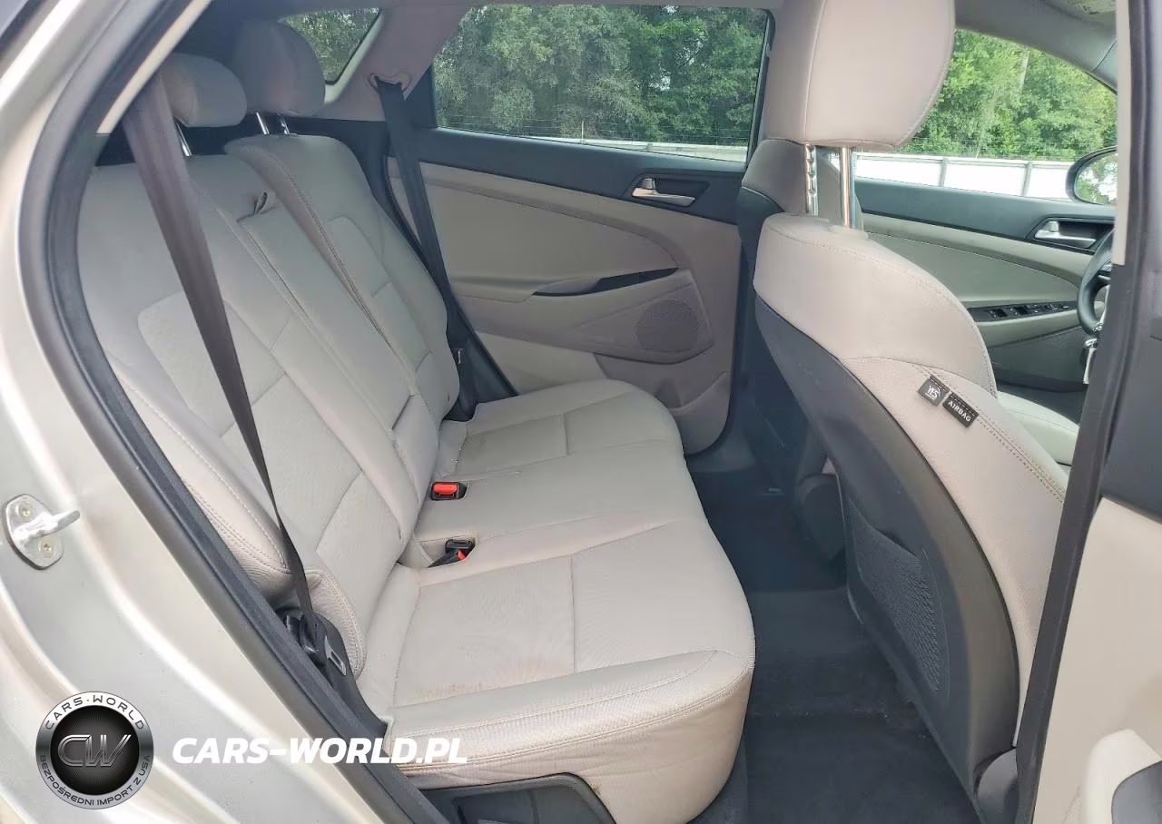 2020 Hyundai Tucson Value VIN:KM8J33A40LU201551 - 11