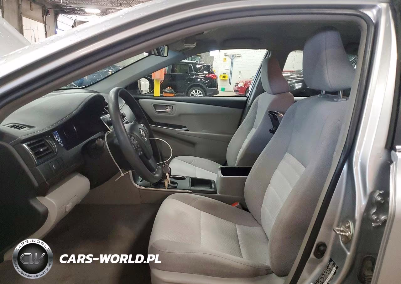 2017 Toyota Camry Le VIN:4T1BF1FK1HU276371 - 7