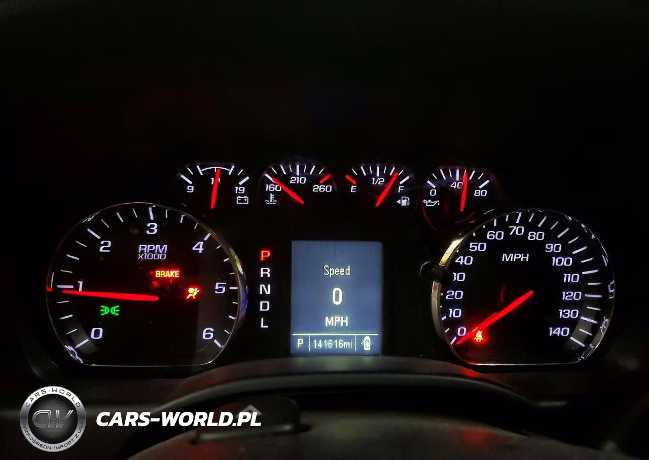 2018 Chevrolet Silverado K1500 VIN:1GCVKNEH4JZ248129 - 9
