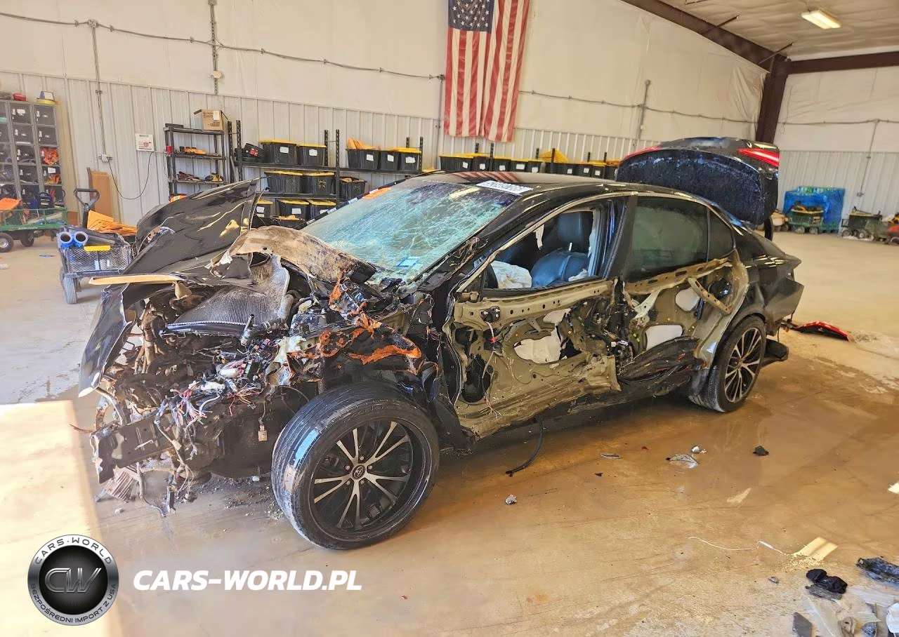 2019 Toyota Camry Se – zdjęcie 1 z 13