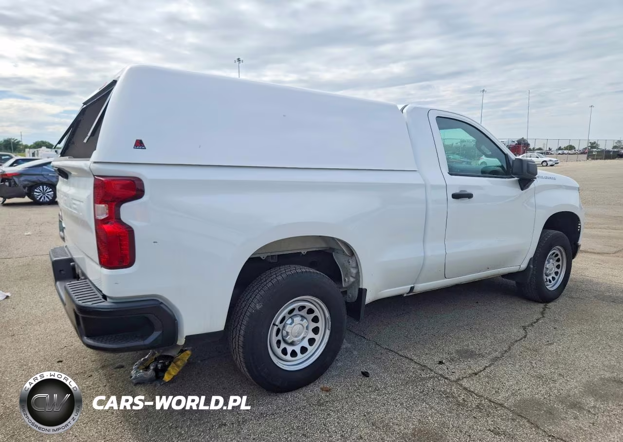 2023 Chevrolet Silverado C1500 VIN:3GCNAAEK5PG350930 - 3